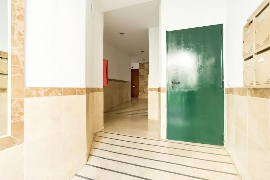 Apartamento Con Parking Gratis En El Centro De Malaga Apartment
